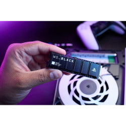 WD. BLACK™ SN850P NVMe™ SSD mit Heatsink für PS5®-Konsolen, 8 TB, Gaming SSD, Solid State Drive, Schwarz